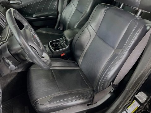 Used 2015 Dodge Charger SXT w/ Plus Group image 22