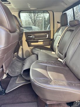 Used 2016 RAM 3500 Laramie Longhorn image 22