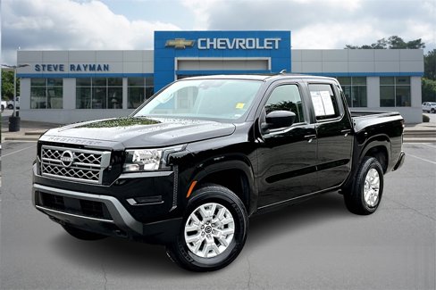 Used 2023 Nissan Frontier SV image 1