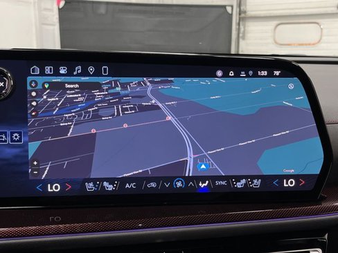 New 2026 Chevrolet Traverse RS image 10