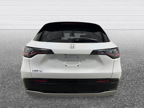 New 2026 Honda HR-V EX-L image 4