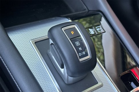 New 2025 Mitsubishi Outlander SEL image 22