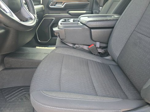 Used 2024 Chevrolet Silverado 2500 LT image 18