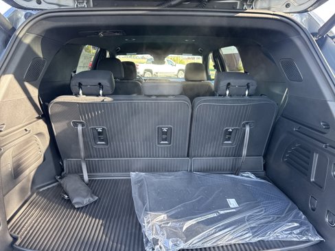 New 2026 Chevrolet Traverse LT w/ Midnight/Sport Edition image 8