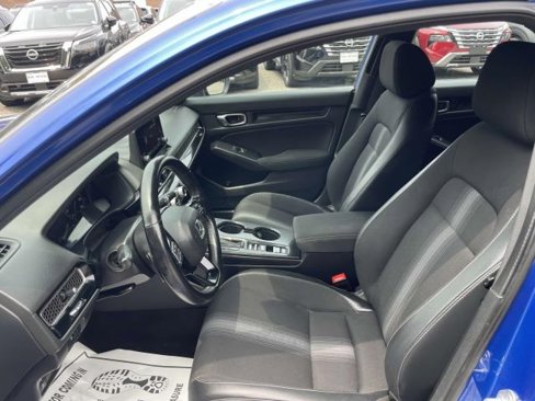 Used 2023 Honda Civic Sport image 13