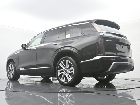 New 2026 Cadillac Vistiq Luxury image 17