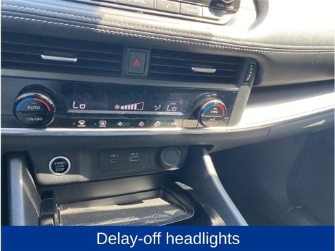 Used 2023 Nissan Rogue SV image 22
