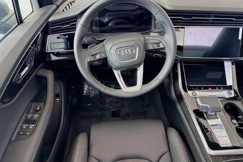 New 2025 Audi Q7 3.0T Prestige image 20