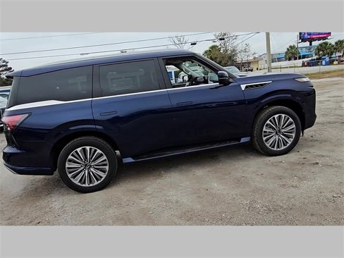 New 2025 INFINITI QX80 Sensory image 25