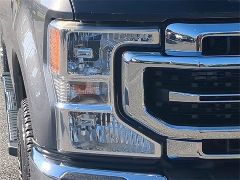 Used 2022 Ford F250 Lariat w/ Chrome Package image 25