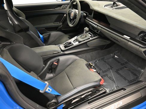 Used 2025 Porsche 911 GT3 image 9
