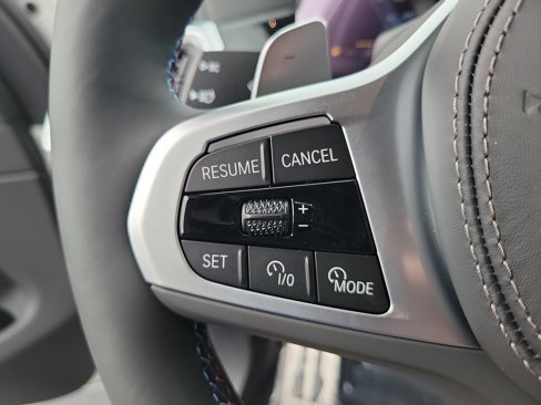 New 2026 BMW X7 M60i image 28