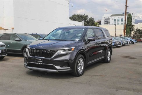 Certified 2024 Kia Carnival LX image 5