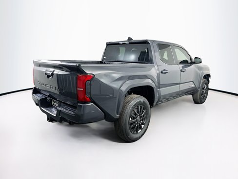 Used 2025 Toyota Tacoma SR5 image 9