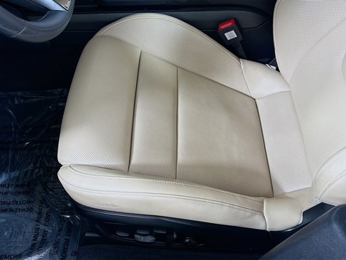 Certified 2020 Porsche Taycan Turbo S image 13