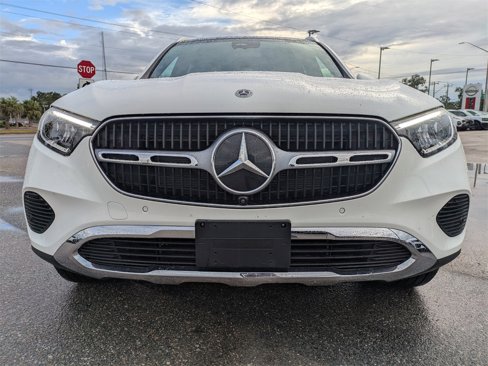 Used 2025 Mercedes-Benz GLC 300 4MATIC image 8
