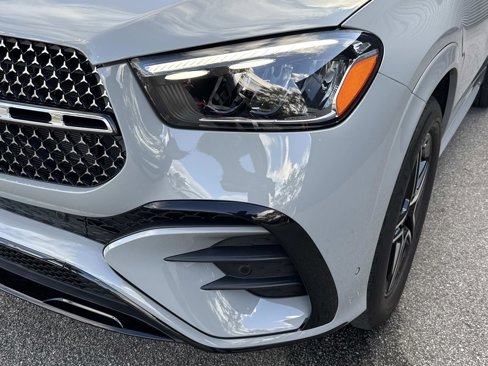 Used 2025 Mercedes-Benz GLE 450e 4MATIC image 11