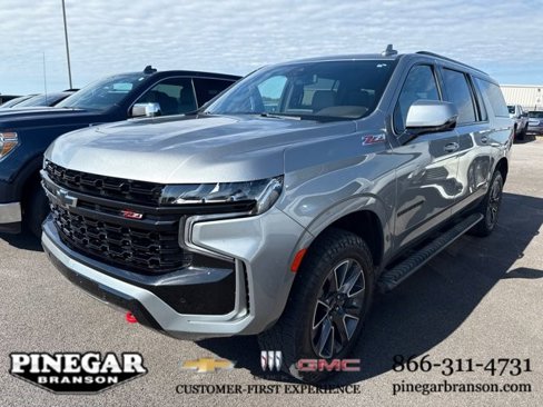 Certified 2023 Chevrolet Suburban Z71 w/ Luxury Package image 1