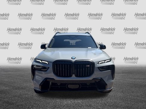 New 2026 BMW X7 M60i image 3