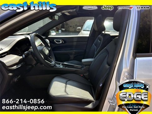 New 2025 Jeep Compass Limited w/ Sun and Sound Group image 14