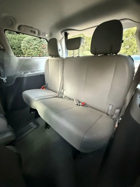 Used 2020 Toyota Sienna XLE image 19