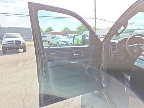 Used 2025 RAM 1500 Laramie image 35