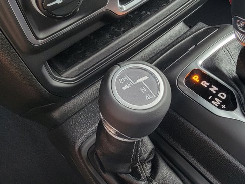 New 2025 Jeep Wrangler Sahara image 35