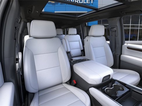 New 2026 Chevrolet Suburban Premier image 16