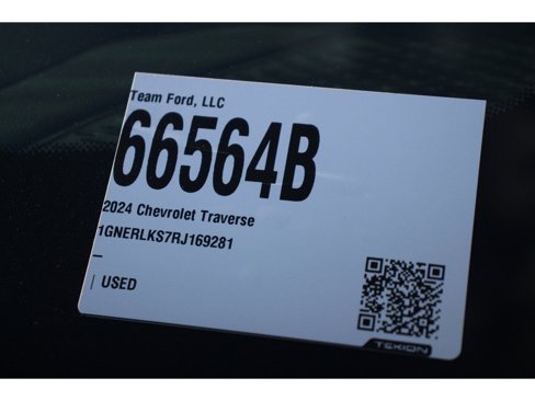 Used 2024 Chevrolet Traverse RS image 31