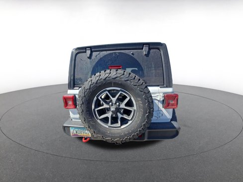 Used 2025 Jeep Wrangler Unlimited Rubicon image 8