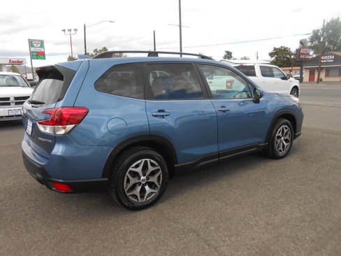 Used 2020 Subaru Forester Premium image 9