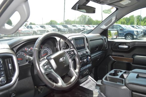 Used 2019 Chevrolet Silverado 1500 RST image 15