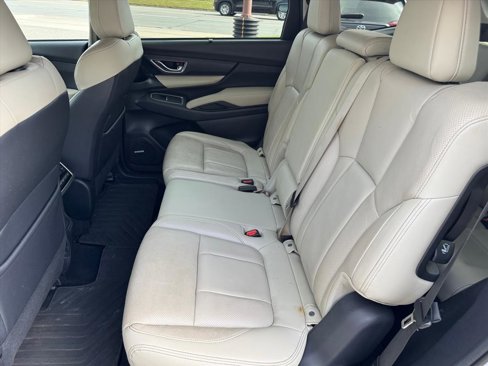Used 2021 Subaru Ascent Limited w/ Technology Package image 9