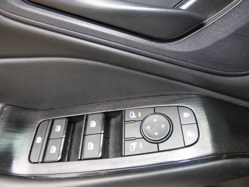 Certified 2024 Nissan Rogue S image 21