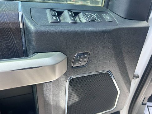 Used 2021 Ford F350 Lariat w/ Lariat Ultimate Package image 25