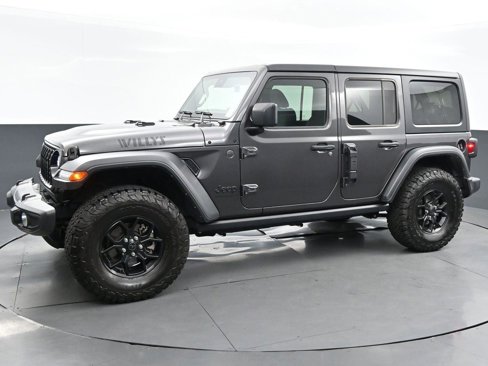 Used 2024 Jeep Wrangler Willys image 4