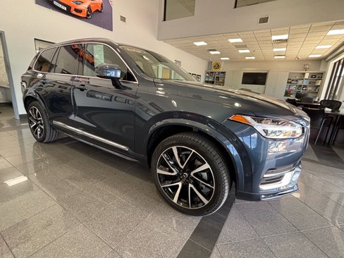 Used 2024 Volvo XC90 B5 Plus w/ Protection Package Premier image 49