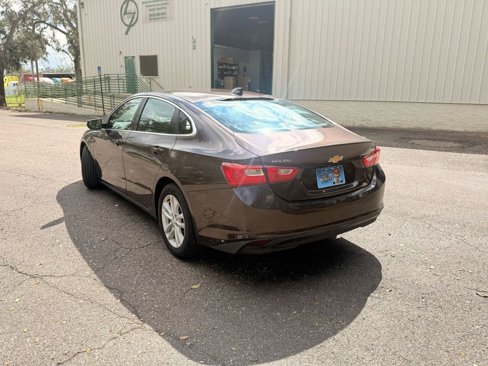 Used 2016 Chevrolet Malibu LT w/ Leather Package image 7