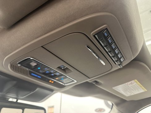 New 2026 Ford F350 Platinum image 32