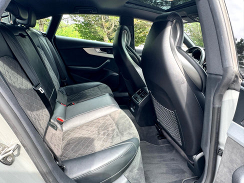 Used 2019 Audi S5 Premium image 17