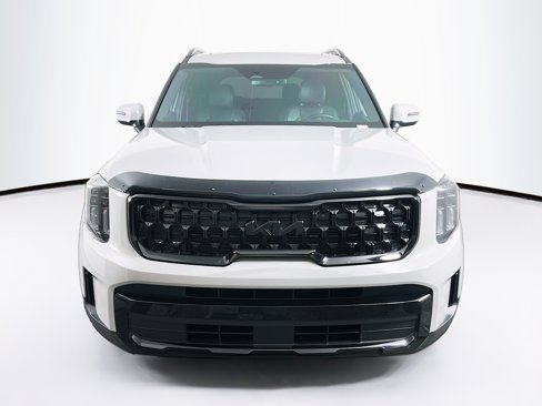 Used 2024 Kia Telluride EX X-Line image 2