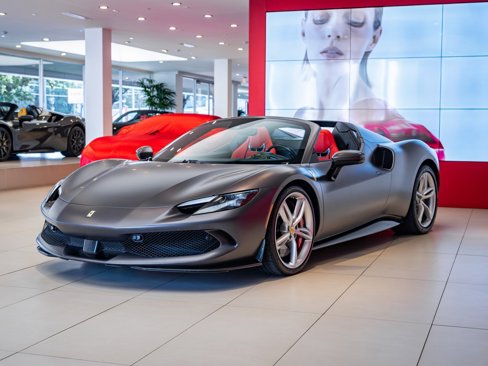 Used 2023 Ferrari 296 GTS image 4