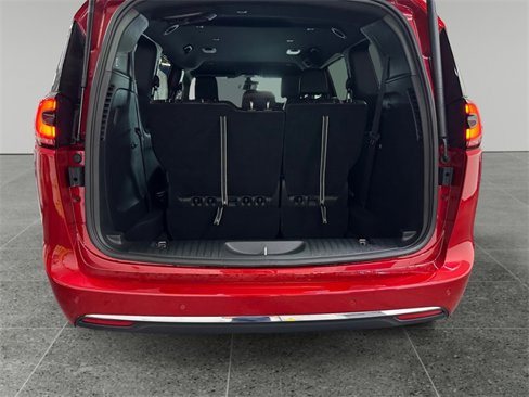 New 2026 Chrysler Pacifica Select image 20