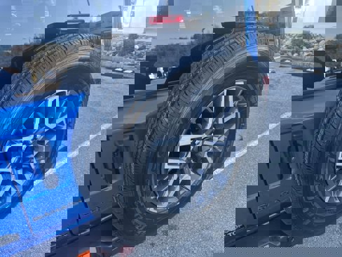 New 2025 Jeep Wrangler Unlimited Sahara w/ Technology Group image 23
