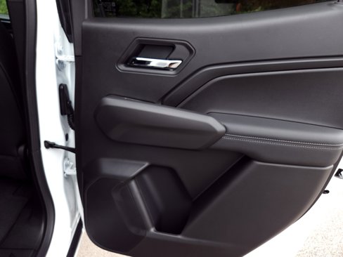 New 2026 GMC Canyon Elevation w/ Convenience Package image 36