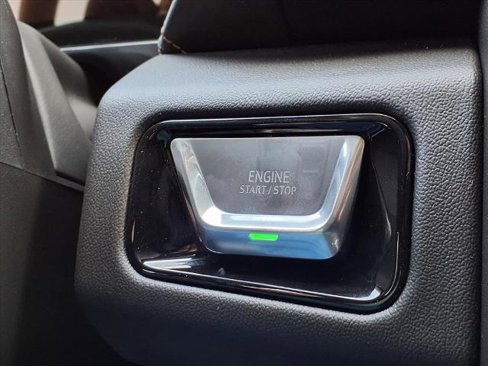 New 2026 GMC Yukon AT4 image 10