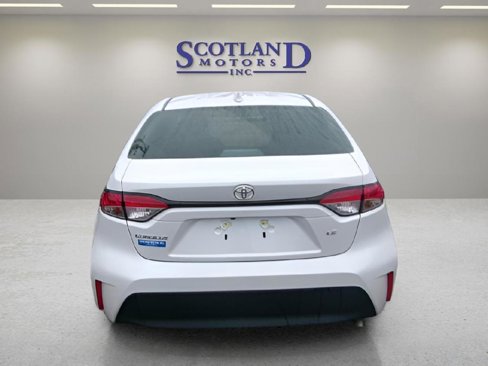 Used 2025 Toyota Corolla LE image 7