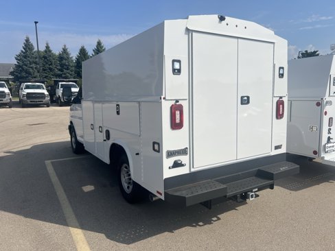 New 2025 Chevrolet Express 3500 w/ Power Convenience Package image 5