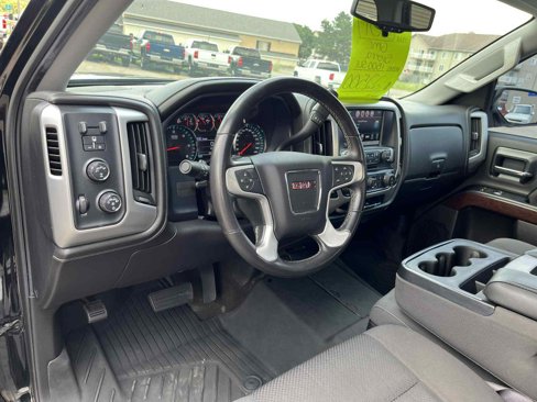Used 2017 GMC Sierra 1500 SLE image 25