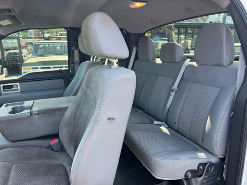 Used 2011 Ford F150 XLT w/ XLT Chrome Pkg image 9